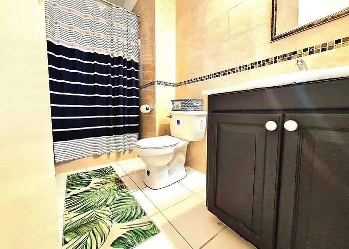 Apartamento Oceanview! Walk To Town And Beach-payment Required To Reserve Ocho Ríos